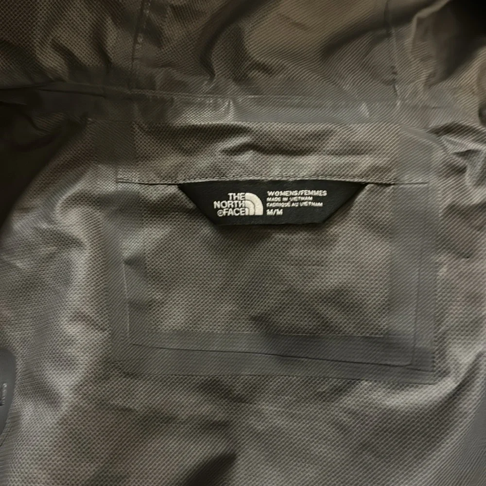 The North Face Venture 2 hooded Jacket Sz M - Picture 8 of 11